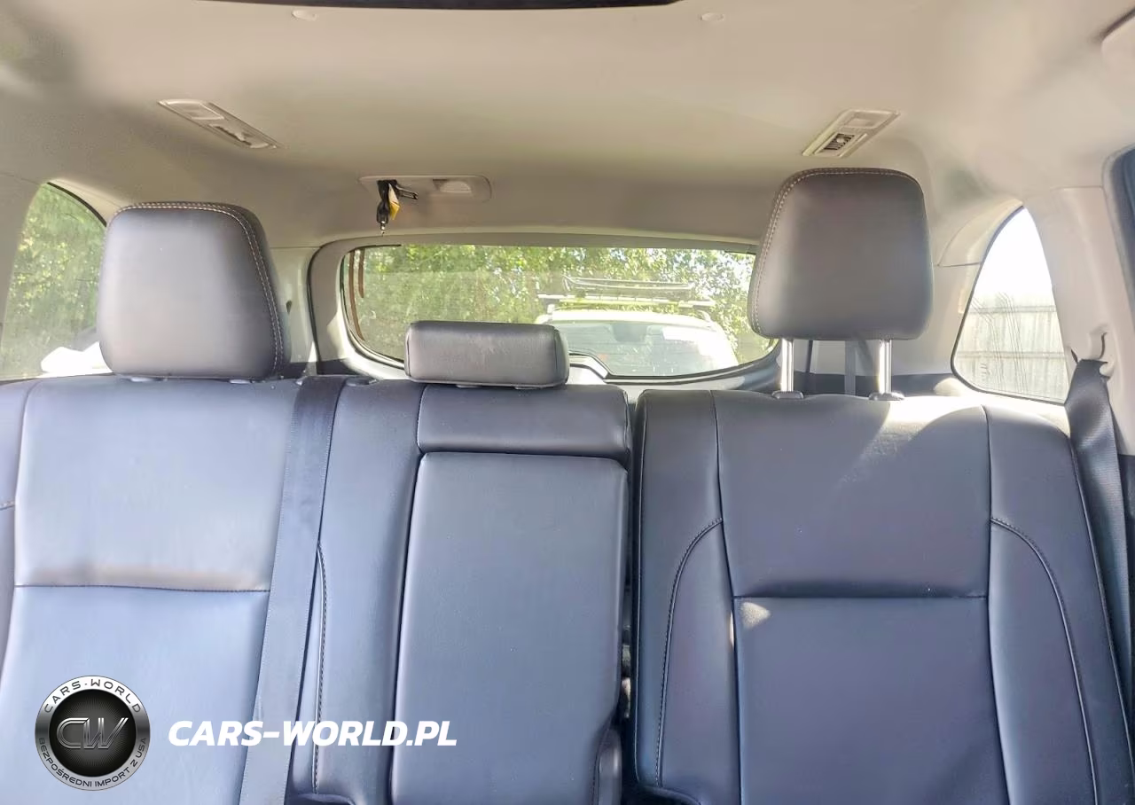 2019 Toyota Highlander Hybrid Xle VIN:5TDJGRFH7KS053778 - 10