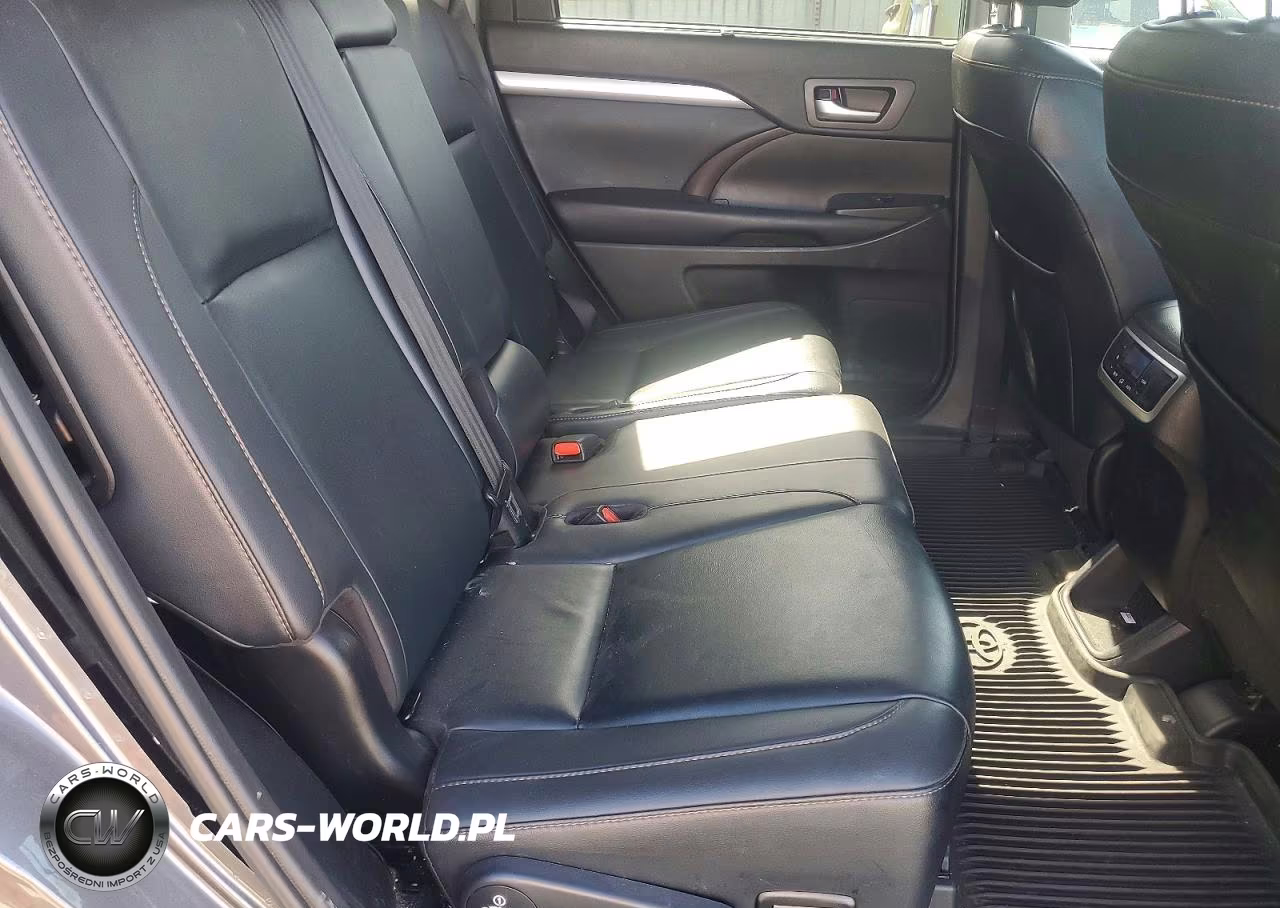 2019 Toyota Highlander Hybrid Xle VIN:5TDJGRFH7KS053778 - 11