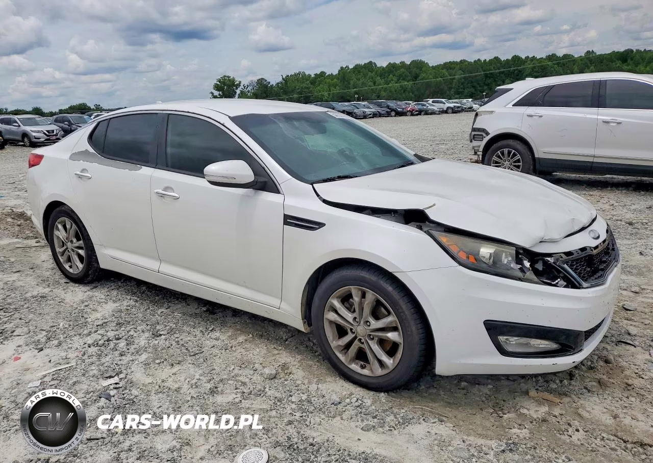 2013 Kia Optima Lx VIN:5XXGM4A76DG098915 - 4