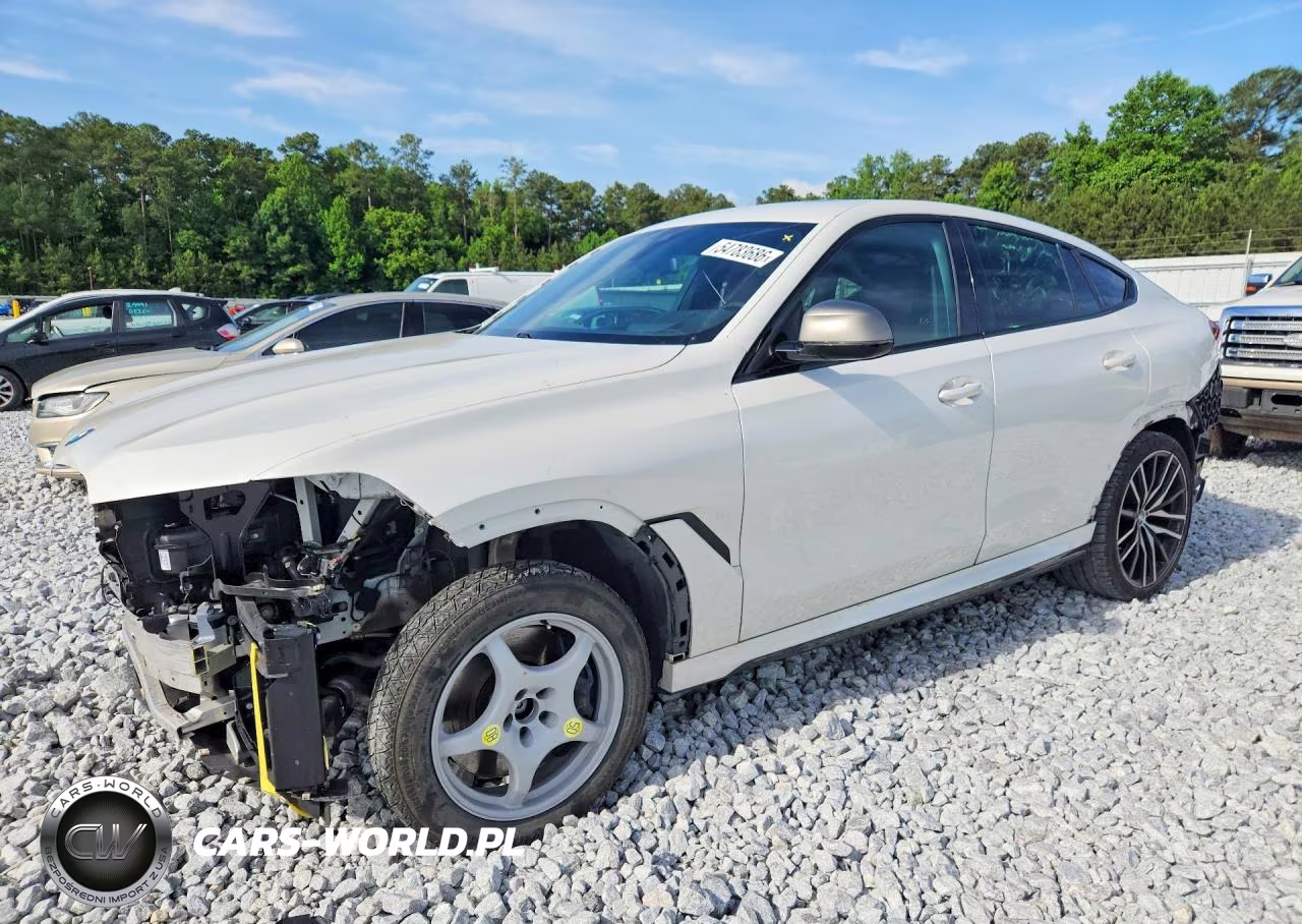 2021 BMW X6 M50I