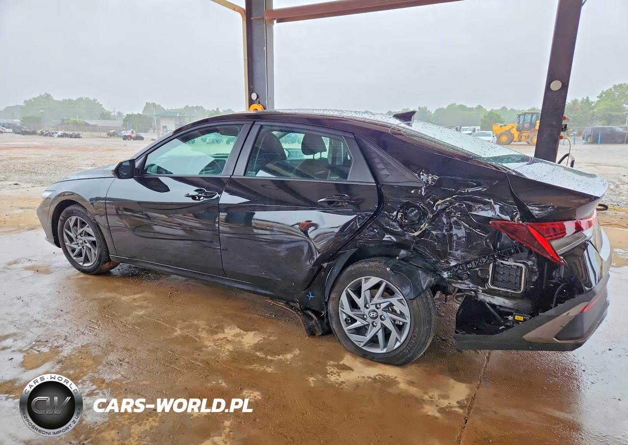 2024 Hyundai Elantra Blue VIN:KMHLM4DJ5RU115576 - 2