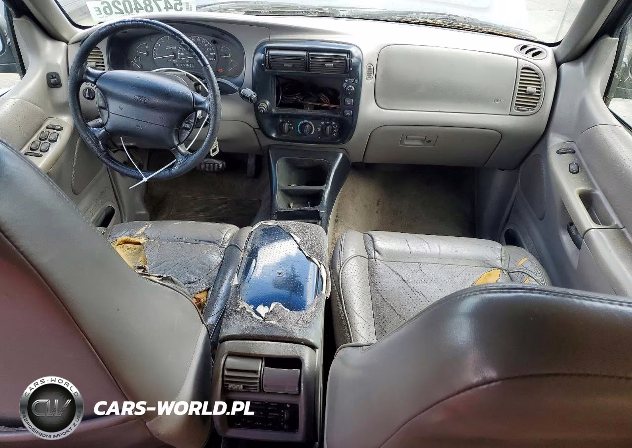 1995 Ford Explorer VIN:1FMDU32X2SZB10382 - 8