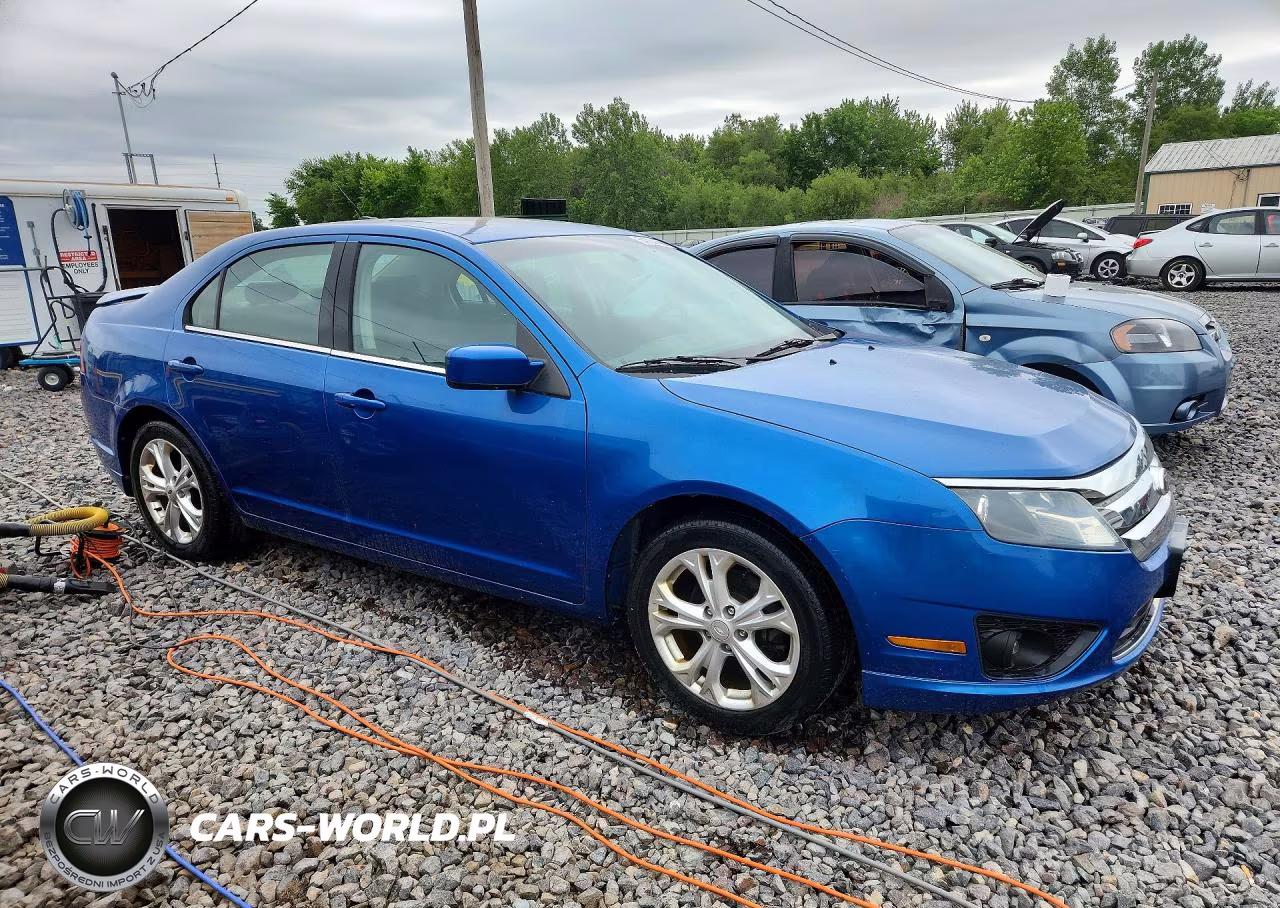 2012 Ford Fusion Se VIN:3FAHP0HG5CR326838 - 4
