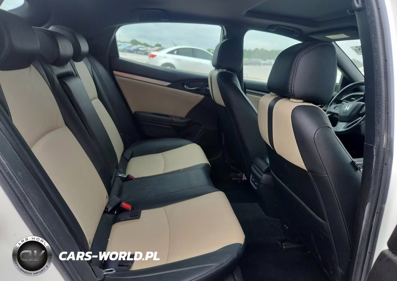 2018 Honda Civic Sport Touring VIN:SHHFK7H90JU219445 - 10