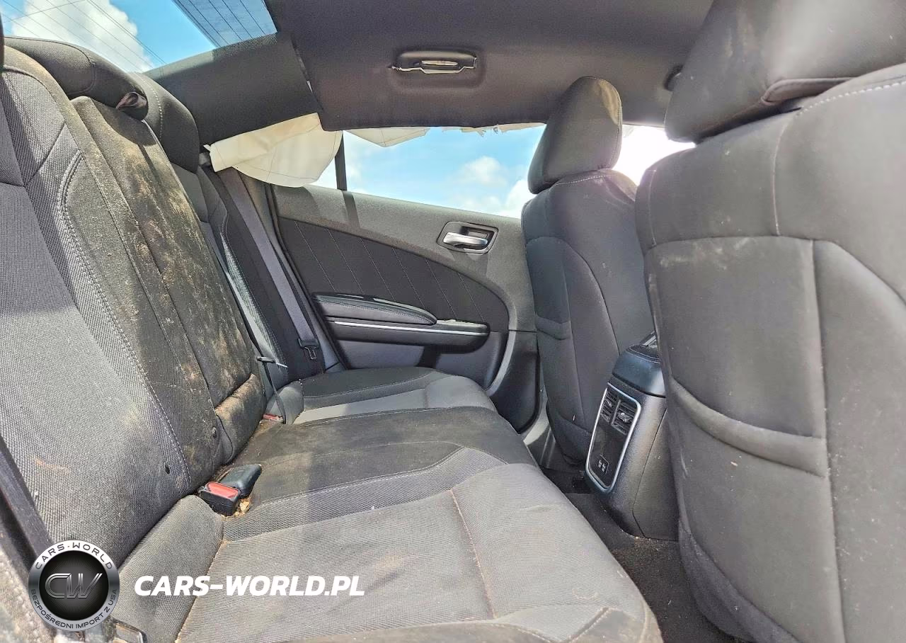 2022 Dodge Charger Sxt VIN:2C3CDXBG0NH118884 - 10