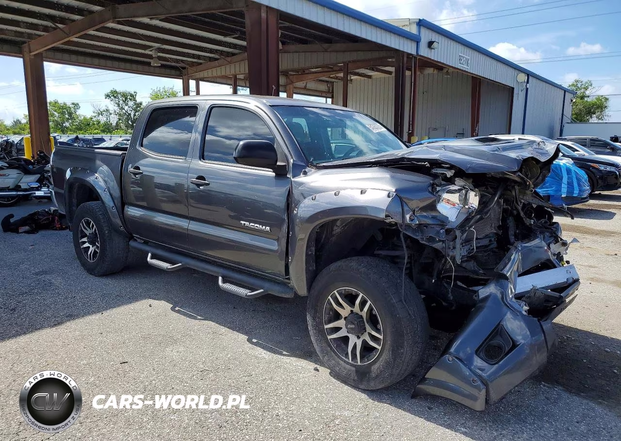 2014 Toyota Tacoma Double Cab Prerunner VIN:3TMJU4GN7EM165971 - 4