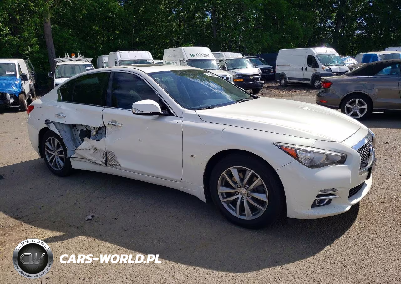 2015 Infiniti Q50 Premium VIN:JN1BV7AR1FM412108 - 4