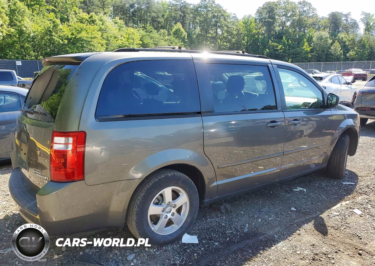 2010 Dodge Grand Caravan Se VIN:2D4RN4DE2AR216593 - 3