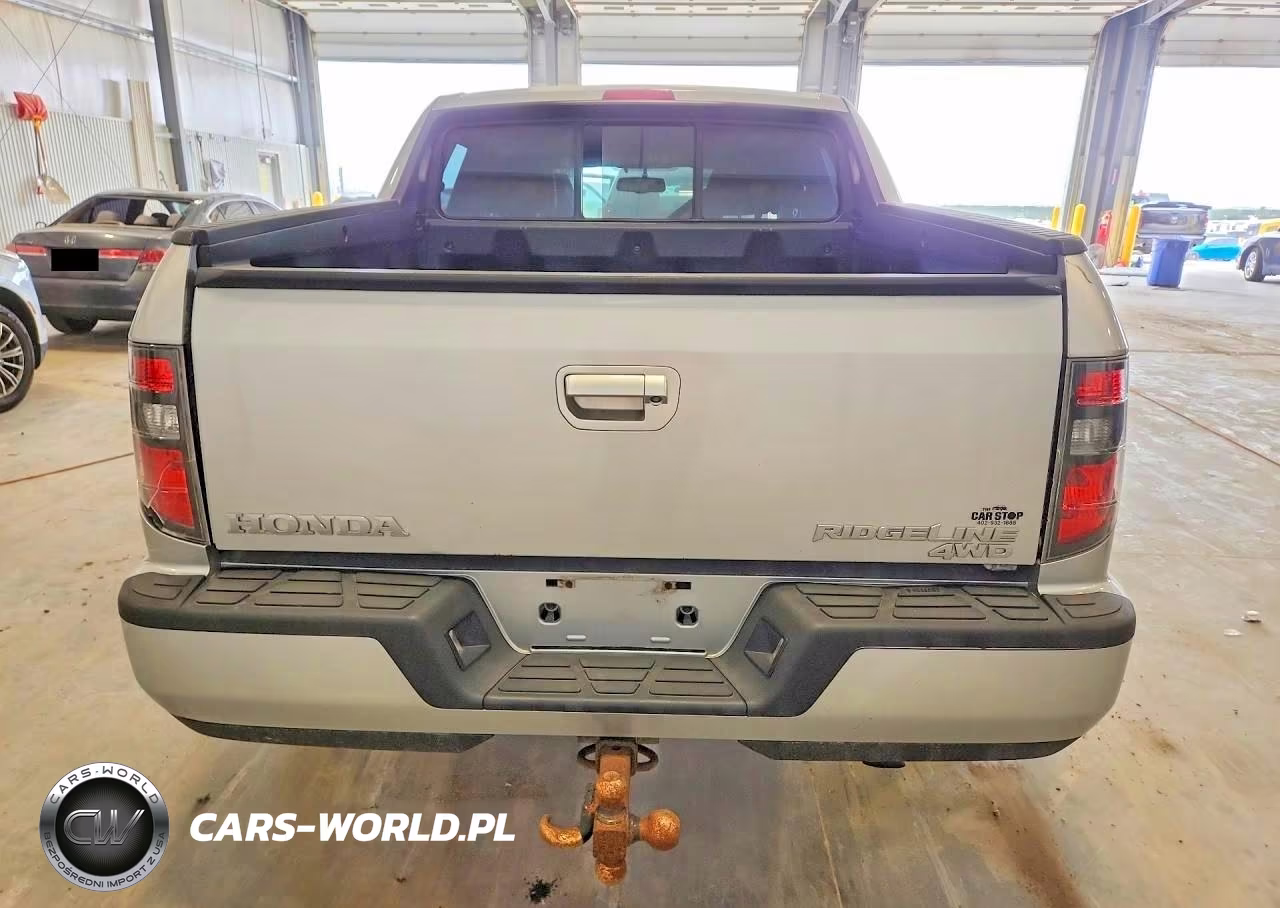 2014 Honda Ridgeline Sport VIN:5FPYK1F73EB013722 - 6