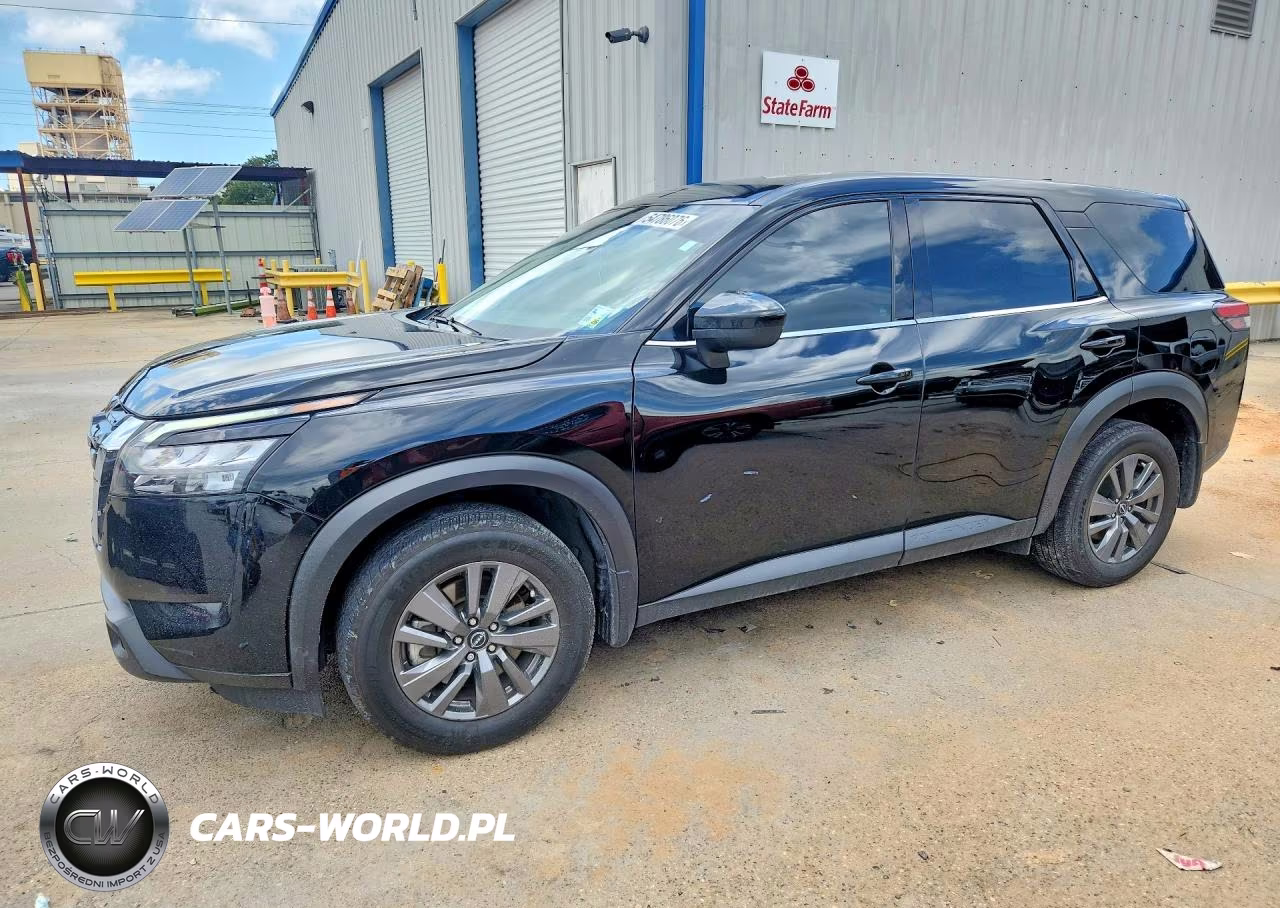 2024 Nissan Pathfinder S – zdjęcie 1 z 13