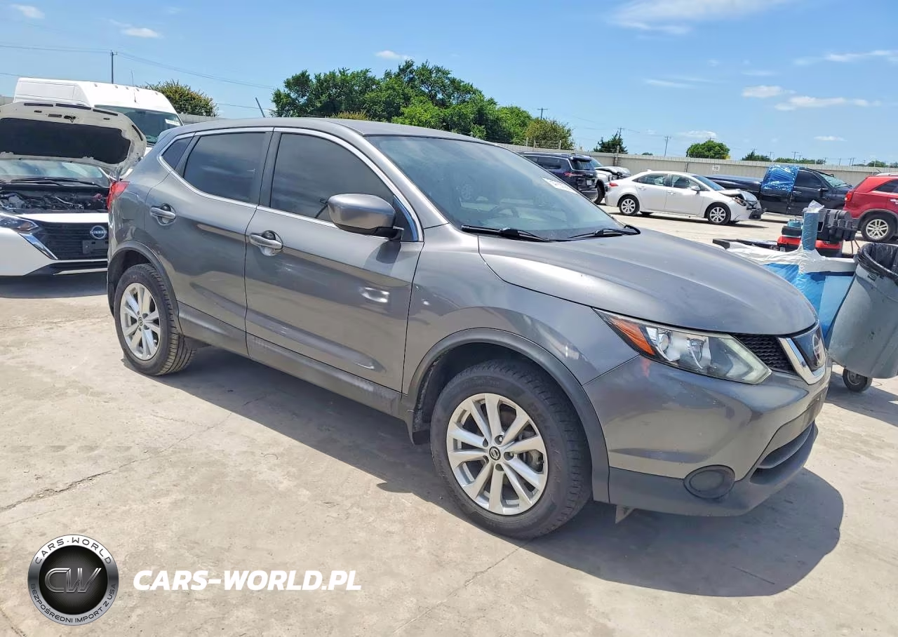 2019 Nissan Rogue Sport S VIN:JN1BJ1CP4KW224721 - 4