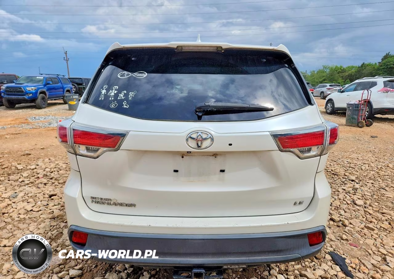 2015 Toyota Highlander Le Plus VIN:5TDZKRFH2FS103381 - 6
