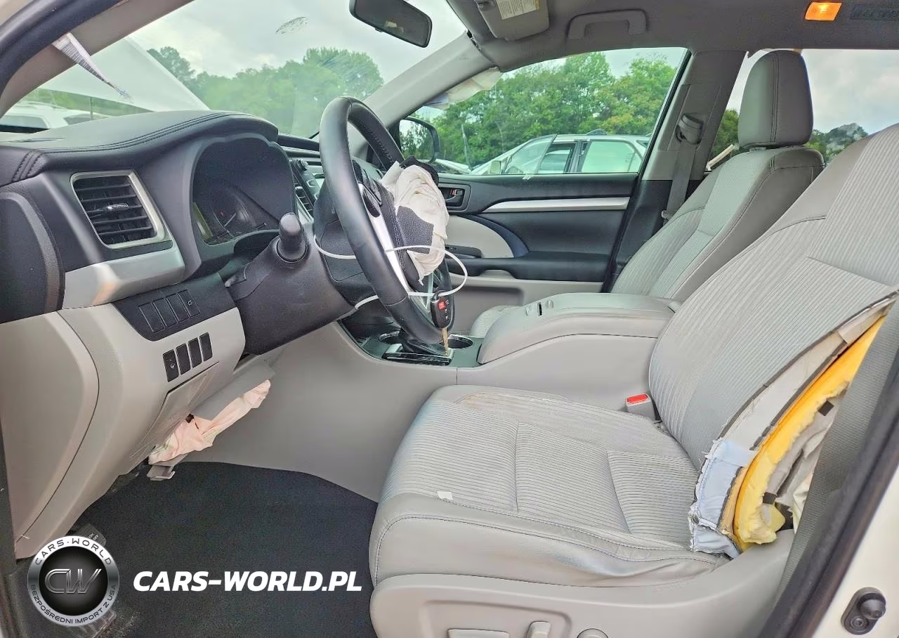 2015 Toyota Highlander Le Plus VIN:5TDZKRFH2FS103381 - 7