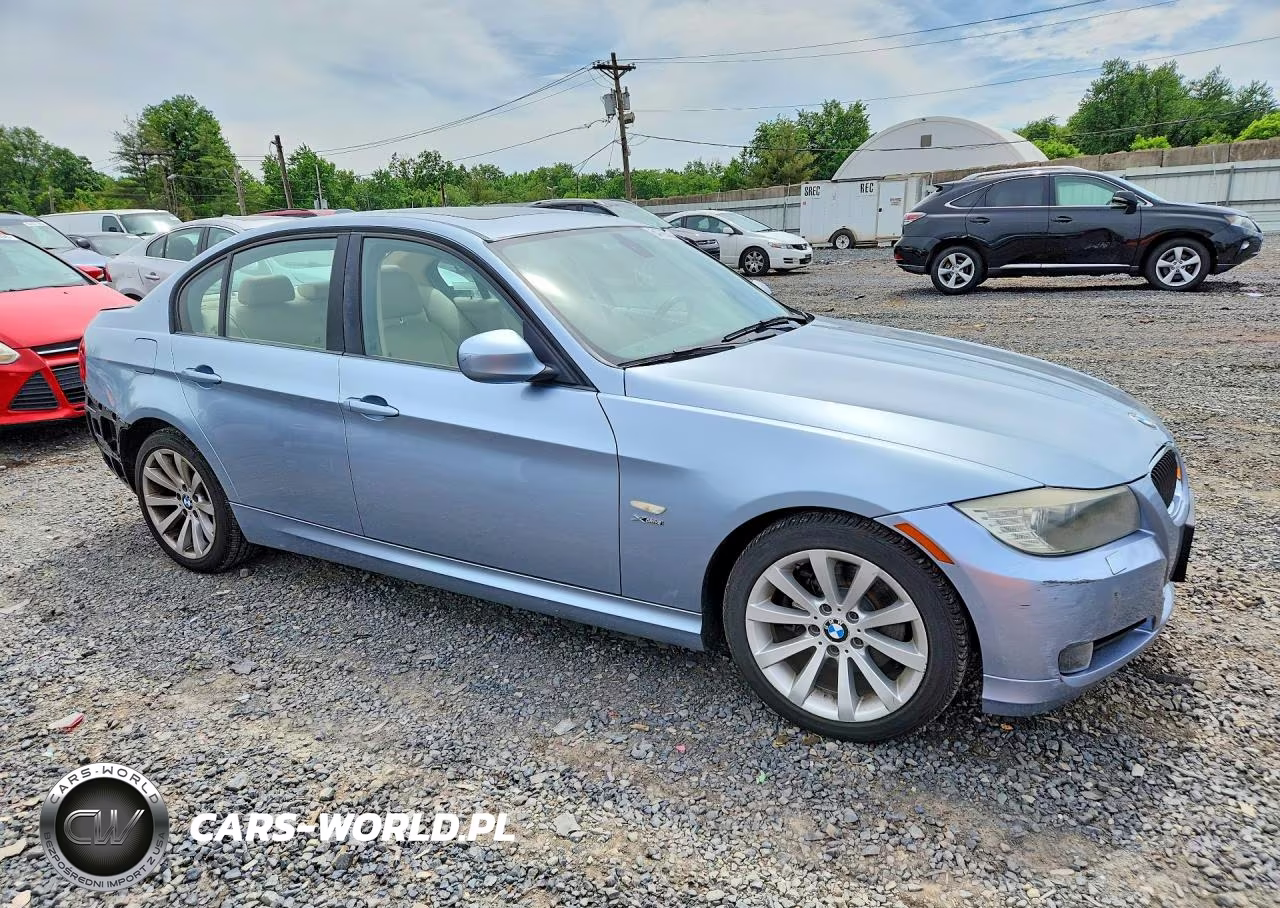 2011 BMW 328 Xi Sulev VIN:WBAPK5G51BNN29094 - 4