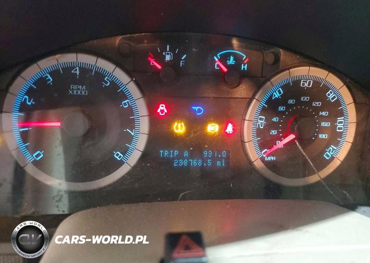 2010 Ford Escape Xlt VIN:1FMCU0D76AKB18435 - 9