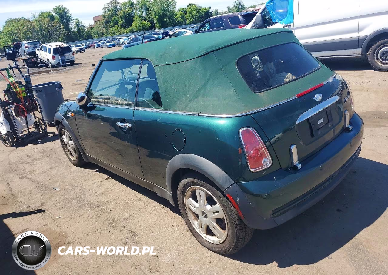 2008 Mini Cooper VIN:WMWRF33558TG18388 - 2