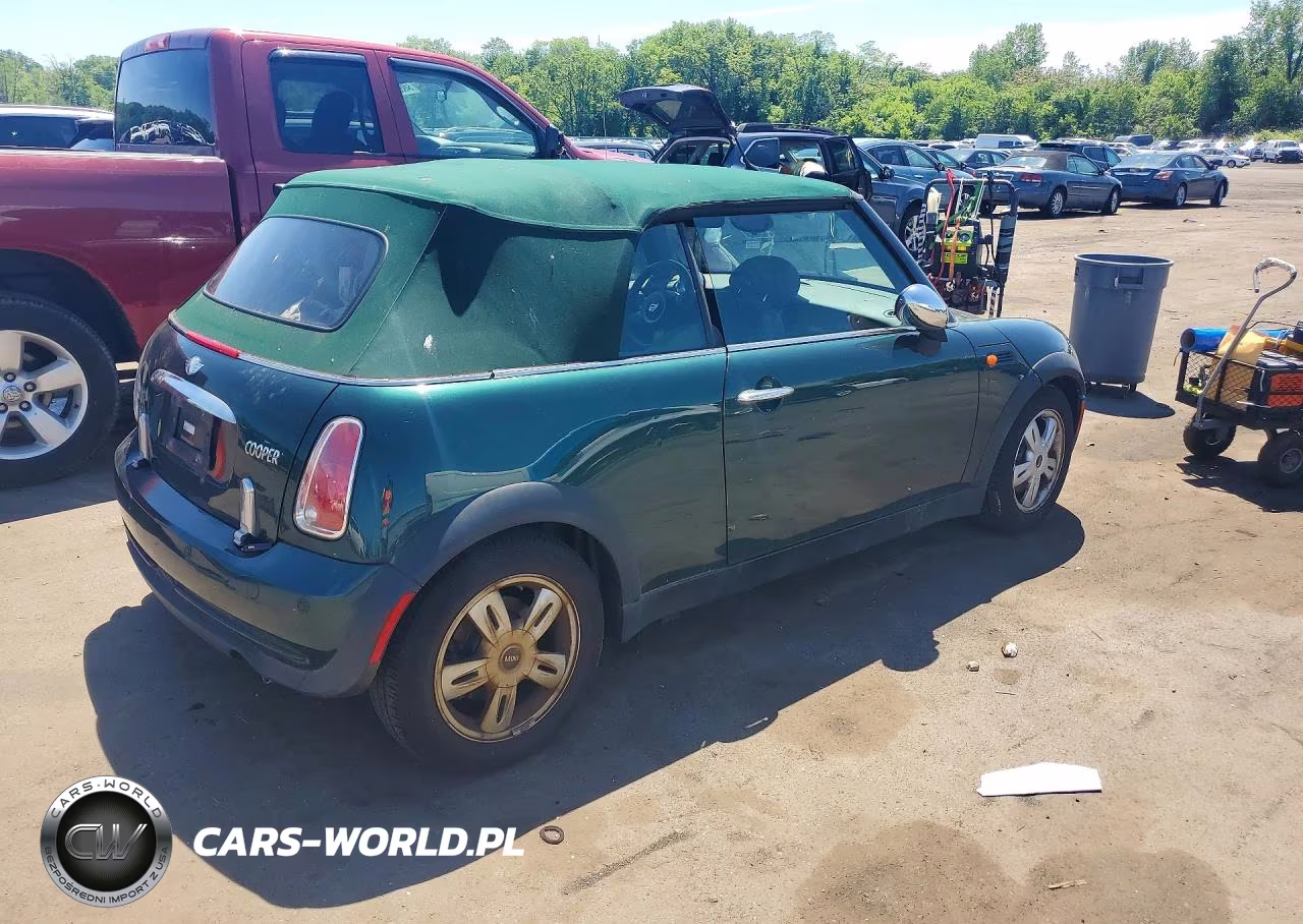 2008 Mini Cooper VIN:WMWRF33558TG18388 - 3