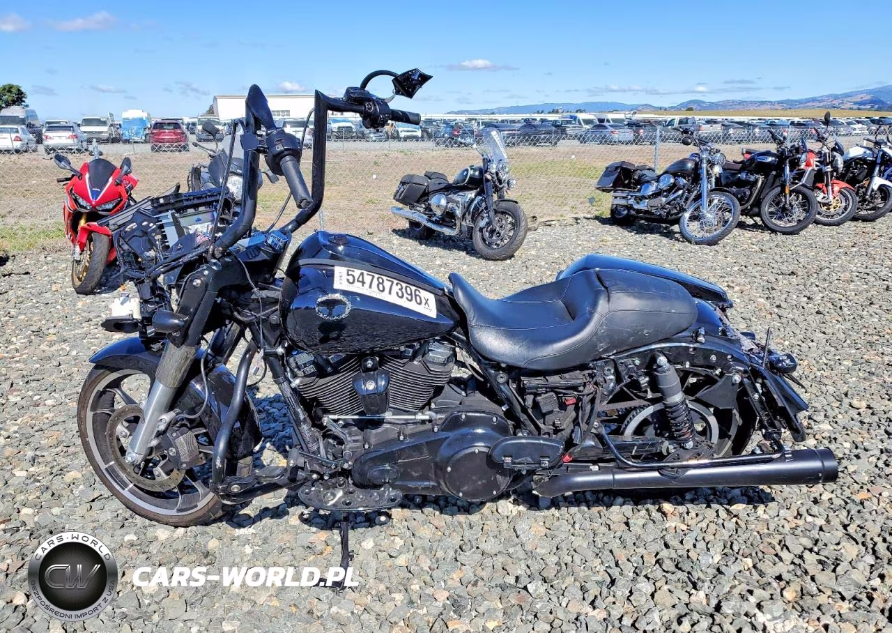 2023 Harley-Davidson Flhx VIN:1HD1KBC15PB642760 - 3