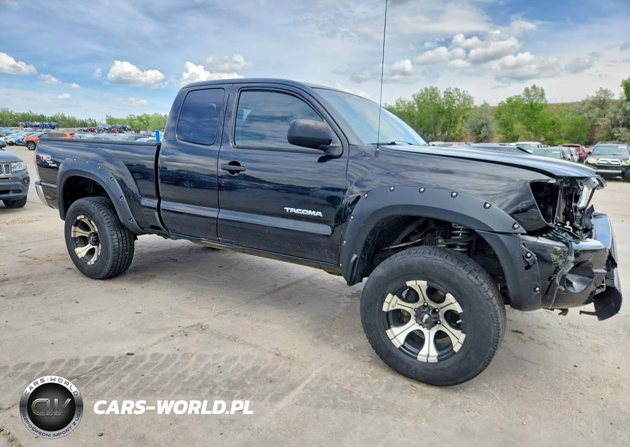 2011 Toyota Tacoma Access Cab VIN:5TFUU4EN9BX019447 - 4