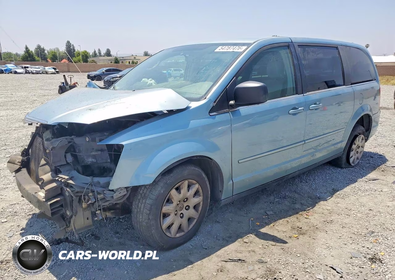 2009 Chrysler Town & Country Lx