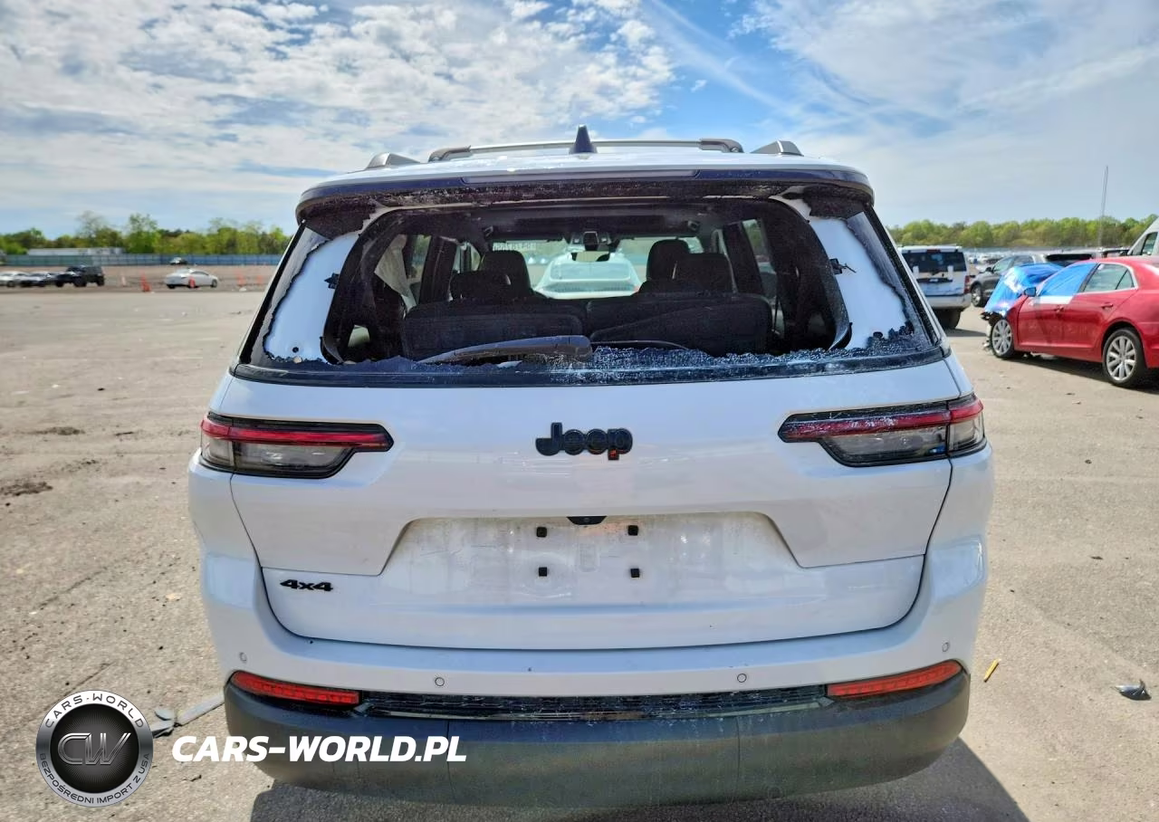 2025 Jeep Grand Cherokee L Laredo VIN:1C4RJKAG8S8653000 - 6