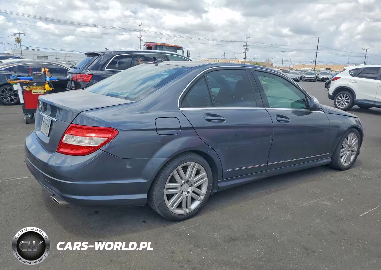 2009 Mercedes-Benz C 300 VIN:WDDGF54XX9R067611 - 3