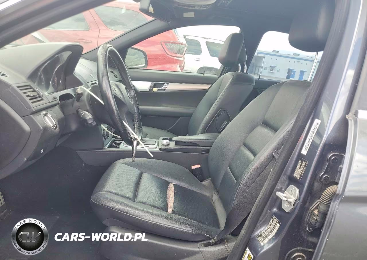 2009 Mercedes-Benz C 300 VIN:WDDGF54XX9R067611 - 7