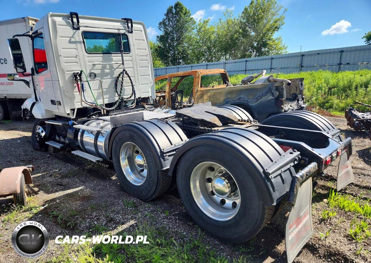 2019 Volvo Vnl Semi Truck VIN:4V4NC9EH9KN196952 - 3