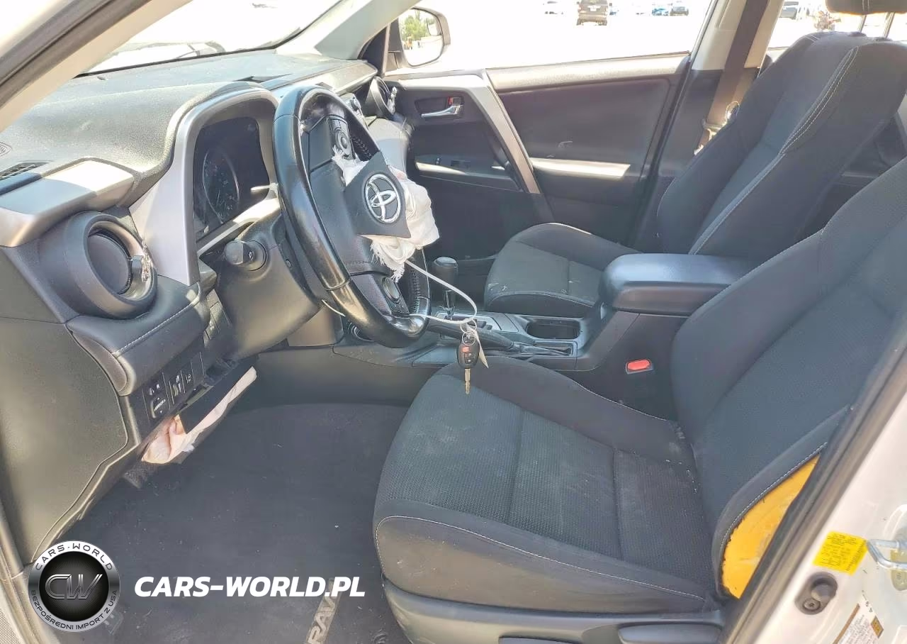 2017 Toyota Rav4 Xle VIN:JTMRFREV6HJ113617 - 7