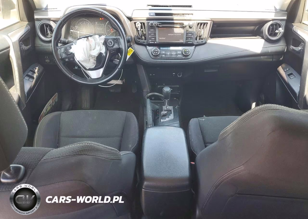 2017 Toyota Rav4 Xle VIN:JTMRFREV6HJ113617 - 8