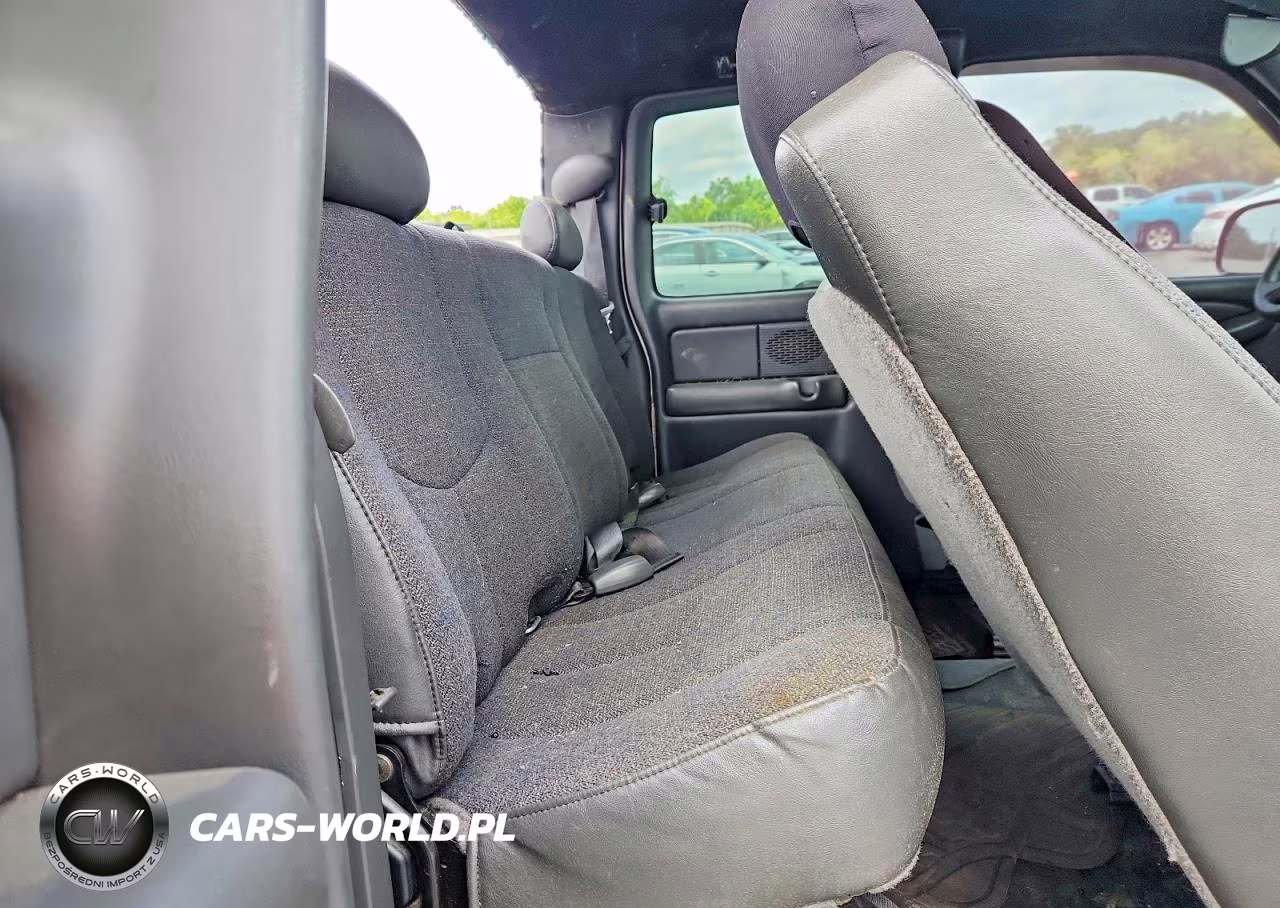 2005 Chevrolet Silverado C1500 VIN:1GCEC19X35Z175865 - 10