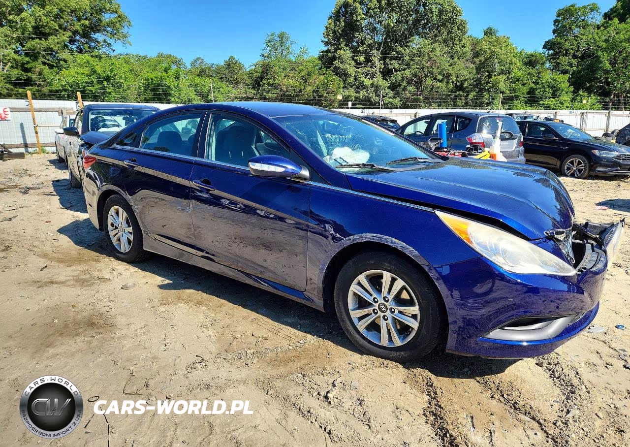 2014 Hyundai Sonata Gls VIN:5NPEB4AC9EH944471 - 4