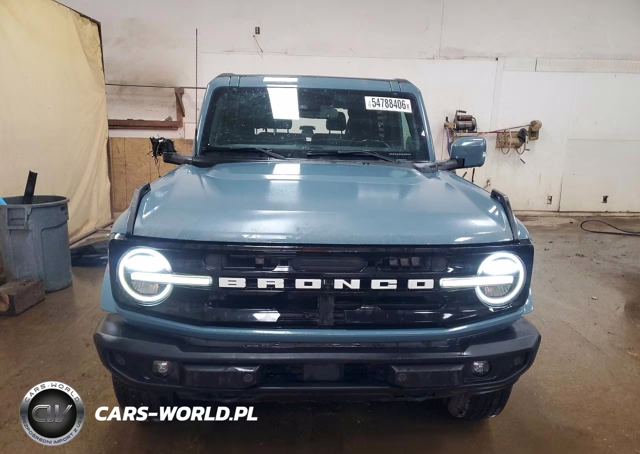 2022 Ford Bronco Base VIN:1FMDE5APXNLB44426 - 3