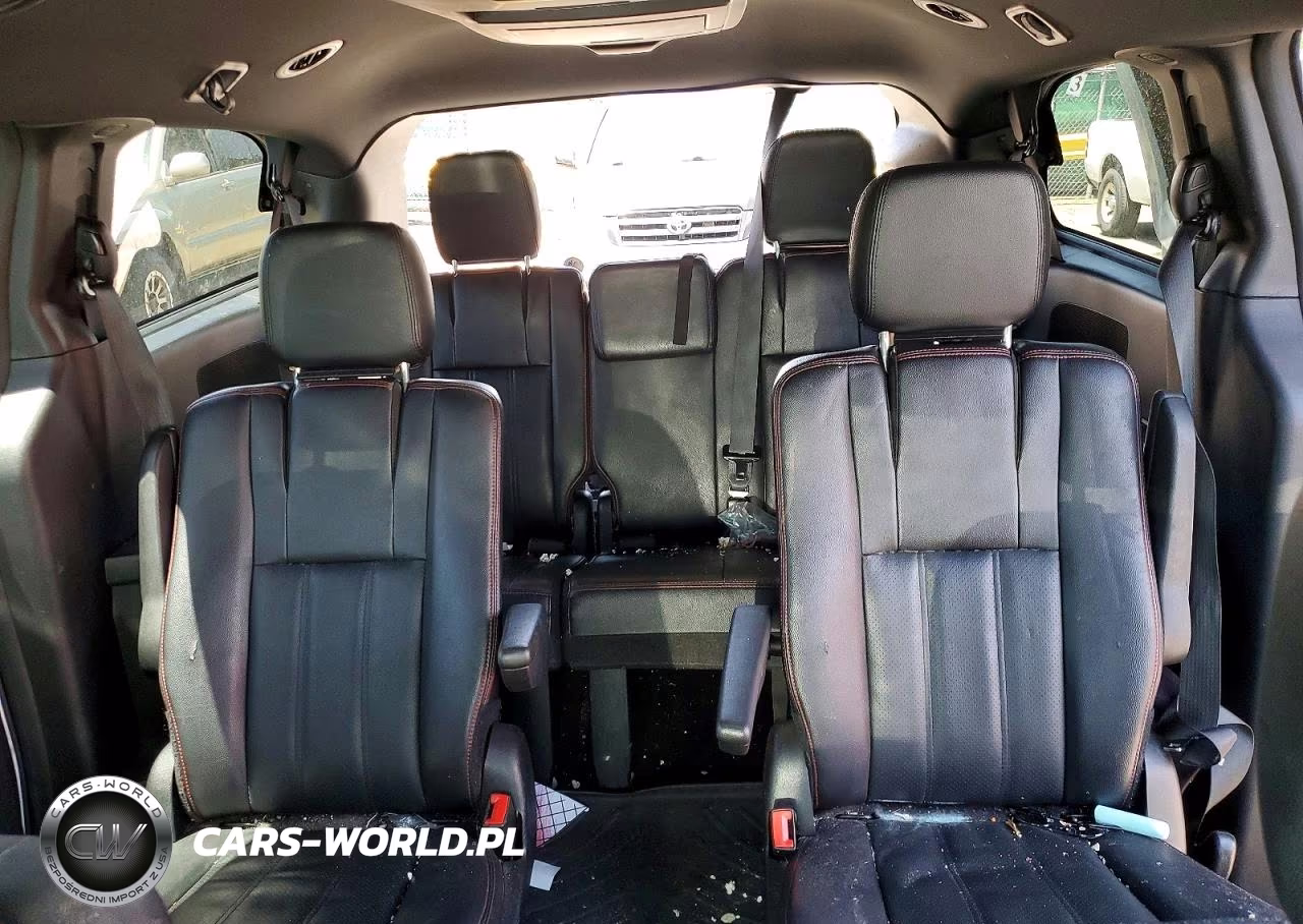 2019 Dodge Grand Caravan Gt VIN:2C4RDGEG2KR769425 - 10