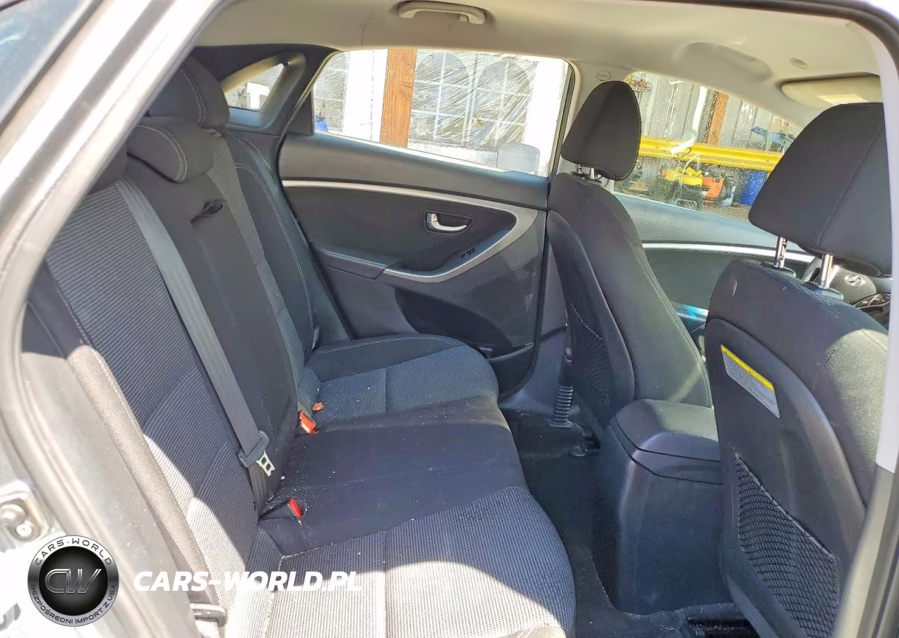 2016 Hyundai Elantra Gt Base VIN:KMHD35LHXGU342254 - 10