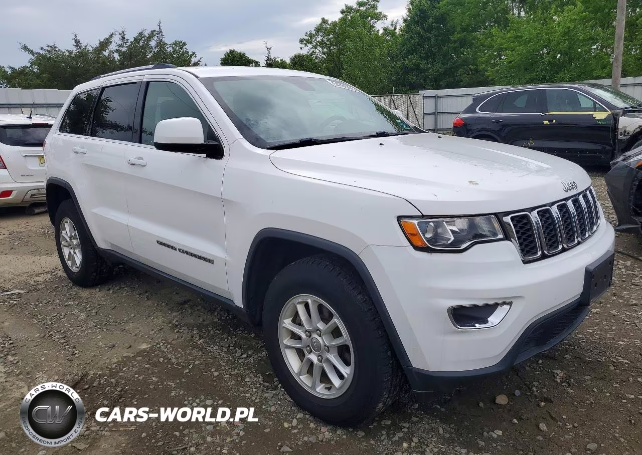 2018 Jeep Grand Cherokee Laredo VIN:1C4RJFAG6JC421708 - 4