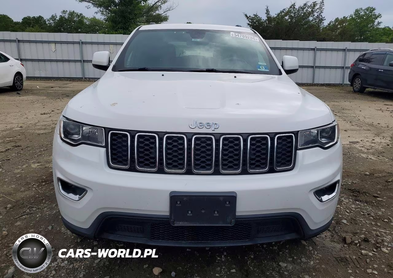 2018 Jeep Grand Cherokee Laredo VIN:1C4RJFAG6JC421708 - 5