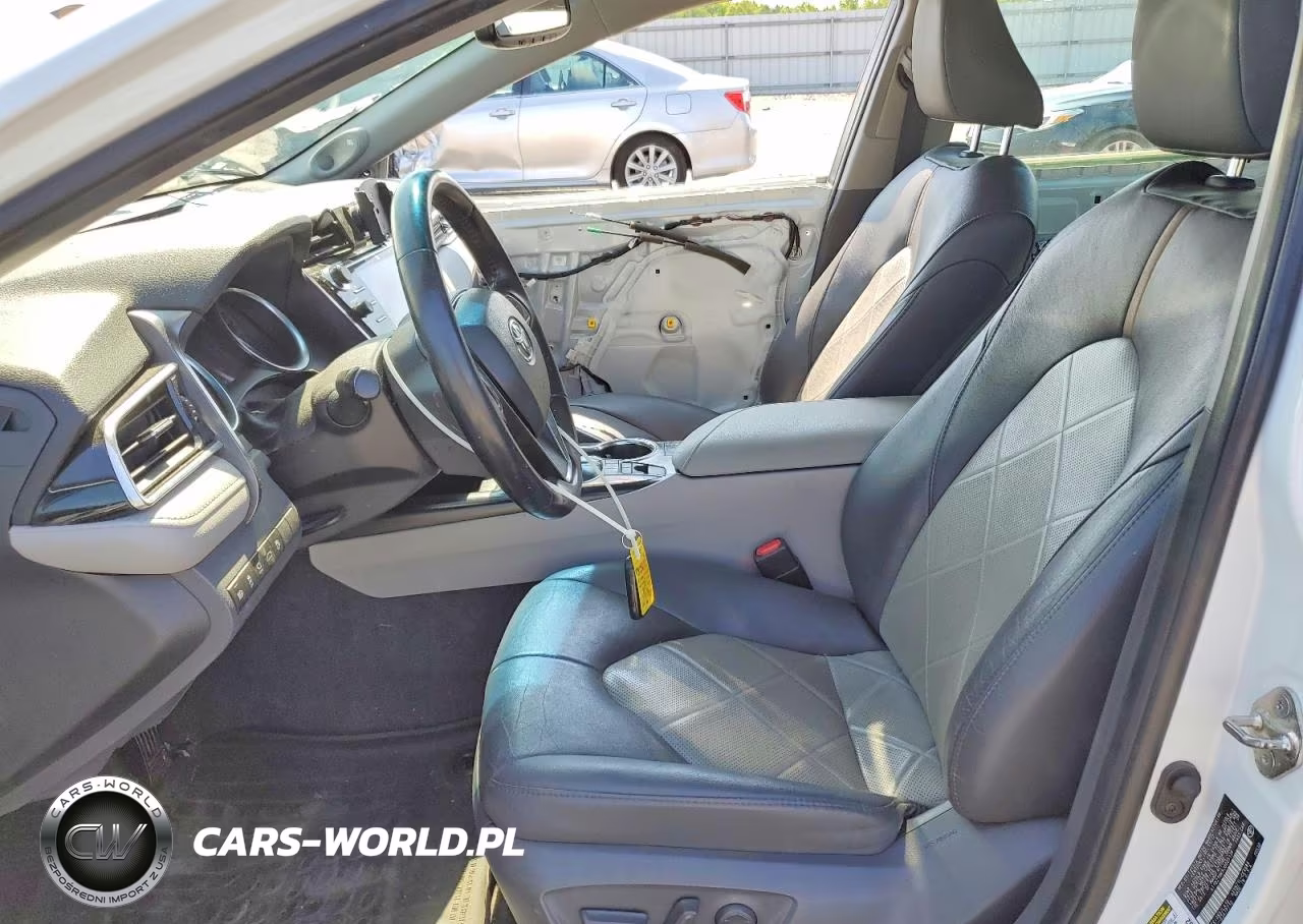 2018 Toyota Camry Hybrid Xle VIN:4T1B21HK9JU005136 - 7