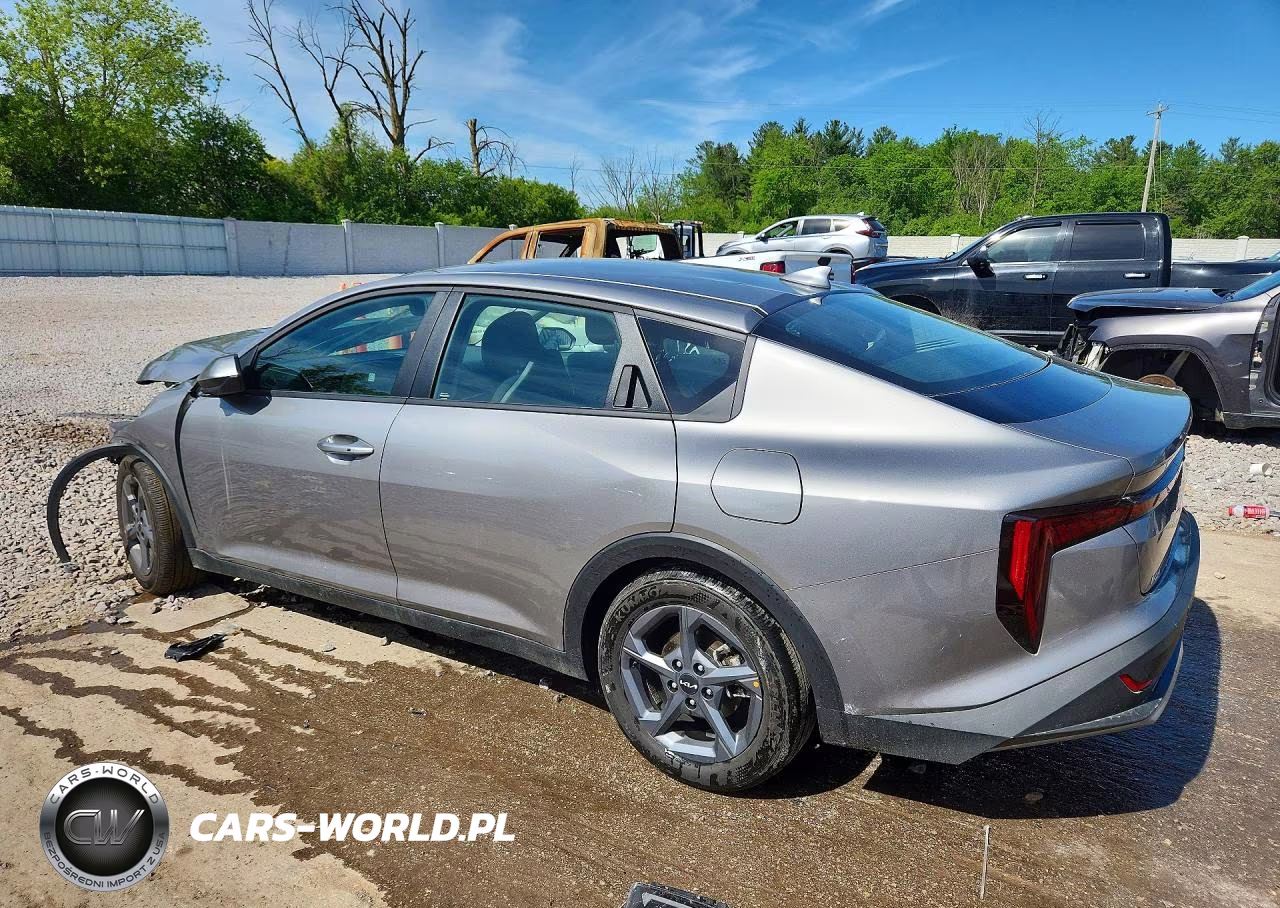 2025 Kia K4 Lxs VIN:3KPFT4DE0SE238102 - 2