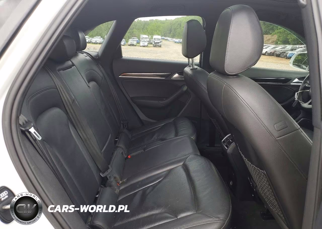 2016 Audi Q3 Prestige VIN:WA1GFCFS7GR024920 - 11