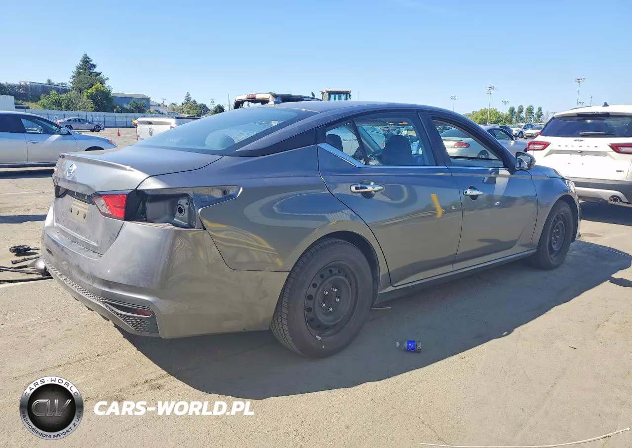 2020 Nissan Altima S VIN:1N4BL4BV2LC264572 - 3
