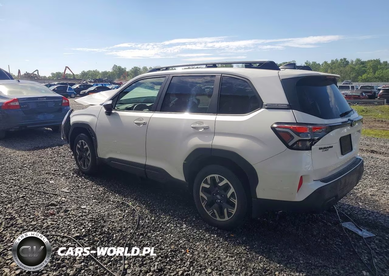 2025 Subaru Forester Premium VIN:JF2SLDBC2SH524870 - 2
