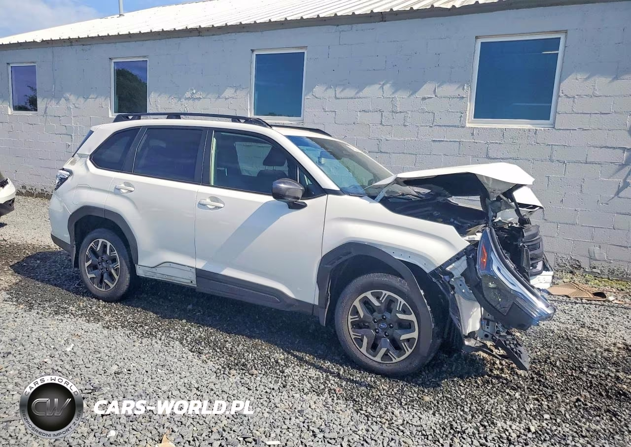 2025 Subaru Forester Premium VIN:JF2SLDBC2SH524870 - 4