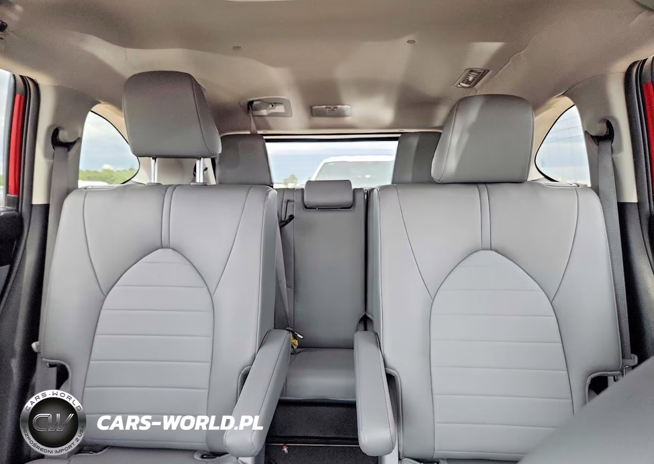 2024 Toyota Highlander Xle VIN:5TDKDRAH2RS533290 - 10