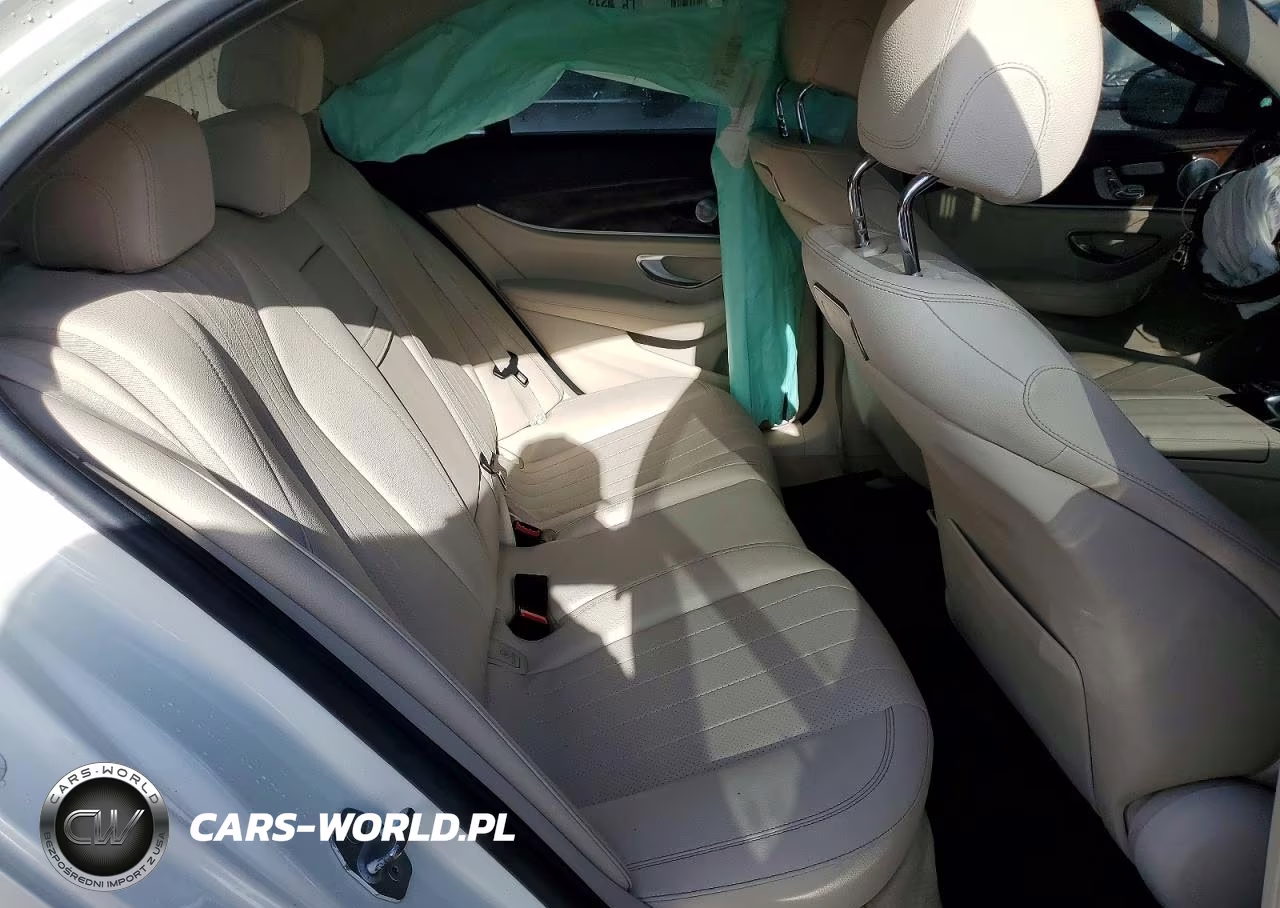 2018 Mercedes-Benz E 300 VIN:WDDZF4JB0JA381377 - 10