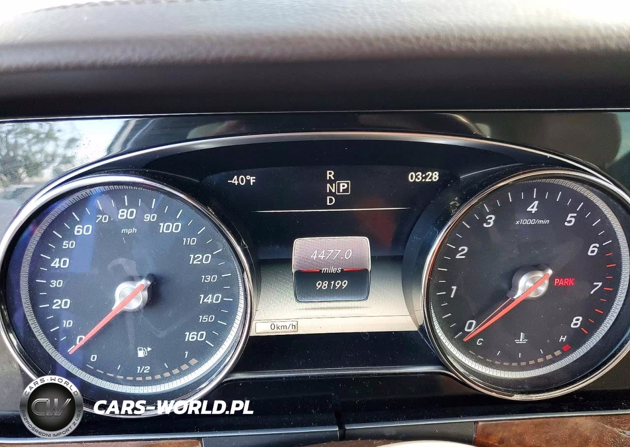 2018 Mercedes-Benz E 300 VIN:WDDZF4JB0JA381377 - 9