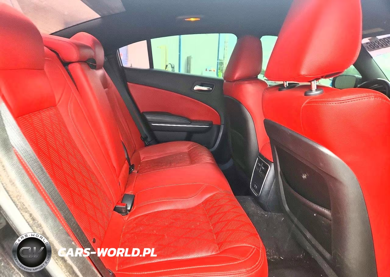 2018 Dodge Charger R VIN:2C3CDXCT2JH162424 - 10