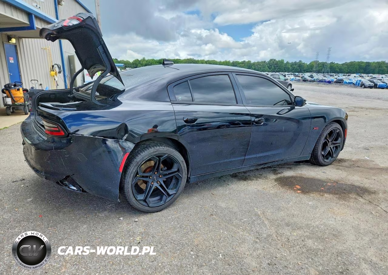 2018 Dodge Charger R VIN:2C3CDXCT2JH162424 - 3
