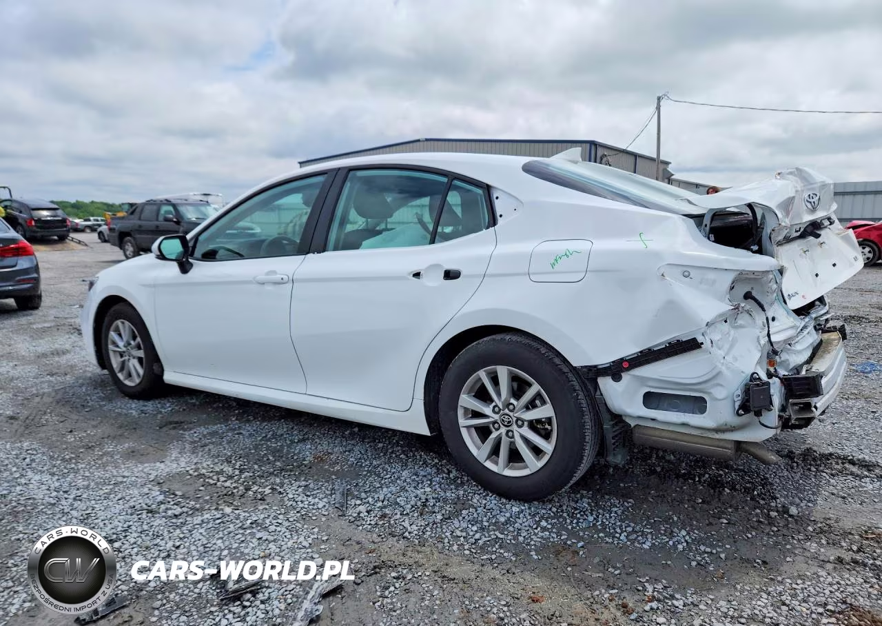 2025 Toyota Camry Le VIN:4T1DAACK1SU145623 - 2