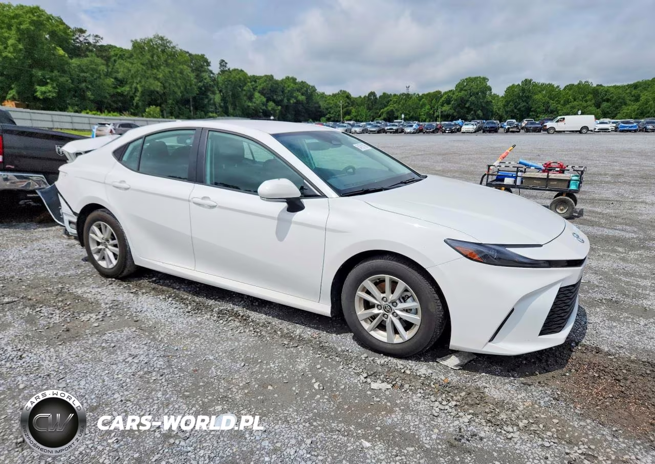 2025 Toyota Camry Le VIN:4T1DAACK1SU145623 - 4